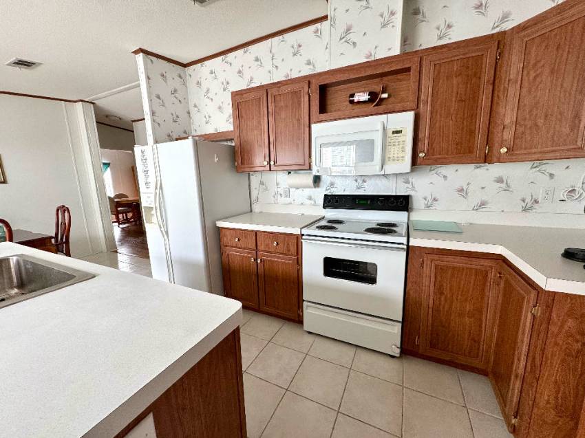 1609 Deverly Drive a Lakeland, FL Mobile or Manufactured Home for Sale